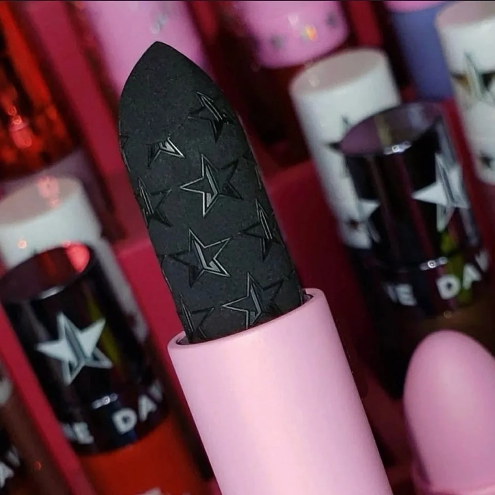 Jeffree Star | ‘Pure Hell’ Velvet Trap Lipstick | NiB luminous matte black 💄
